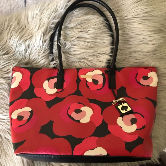 kate spade Handbags - Kate Spade Purse